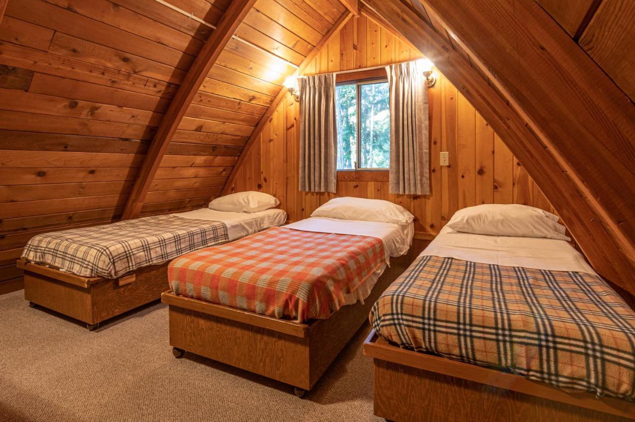 Cusheon Lake Resort Ganges Esterno foto