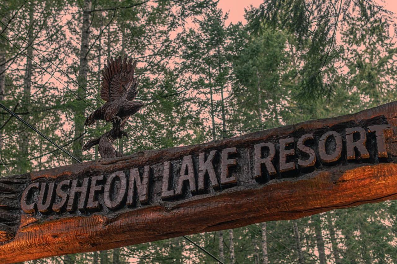 Cusheon Lake Resort Ganges Esterno foto